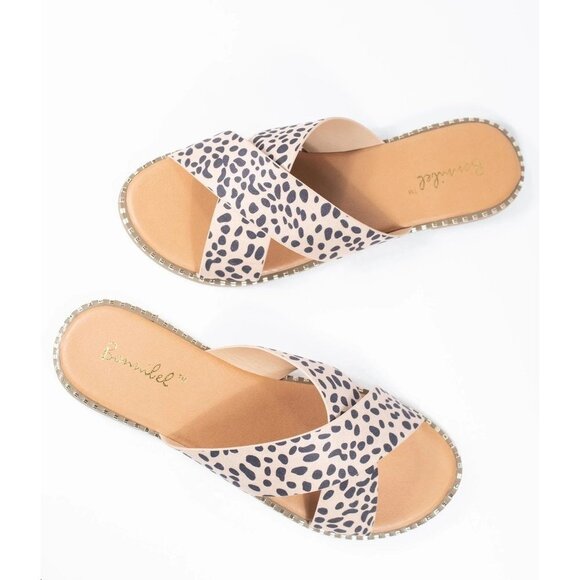 NWT Bonnibel Cheetah Sandals 8 - Picture 1 of 4